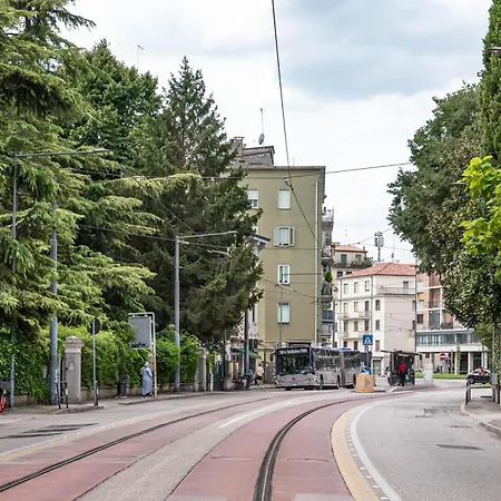 Italstay - Aspetti Shining 9 - 2 Min Tram Stop Apartment